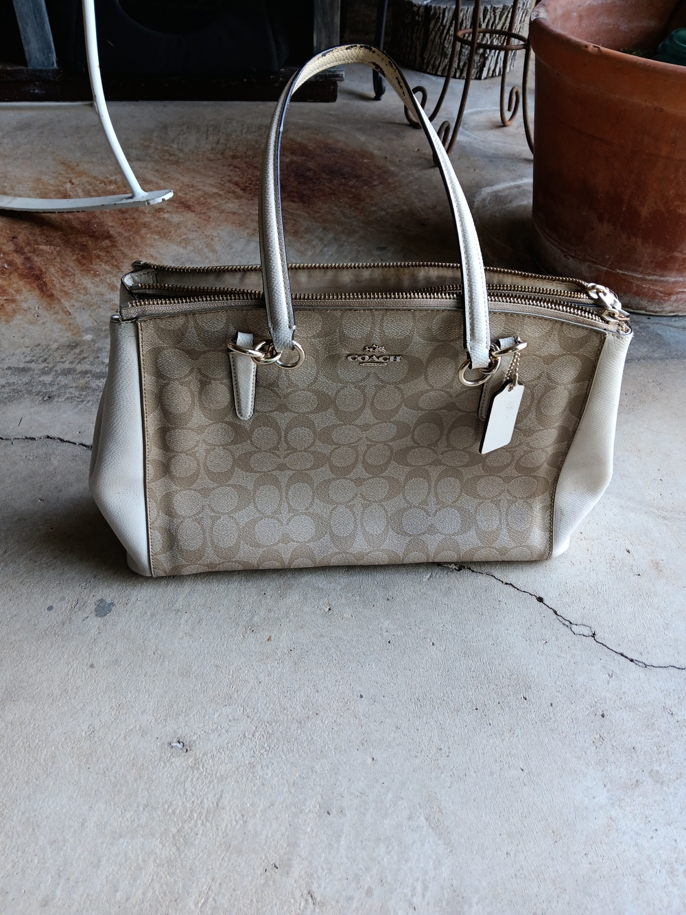 Coach Christie Signature Leather Satchel Carry All Handbag